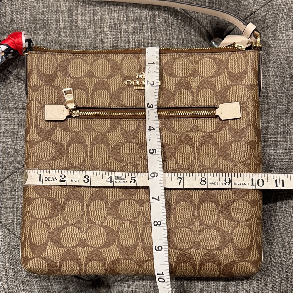 Coach Crossbody Brown Cream Rowan File Signature Bag - Picture 17 of 17